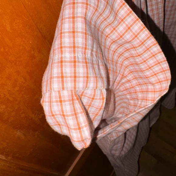 Button Down - Picture 3 of 5